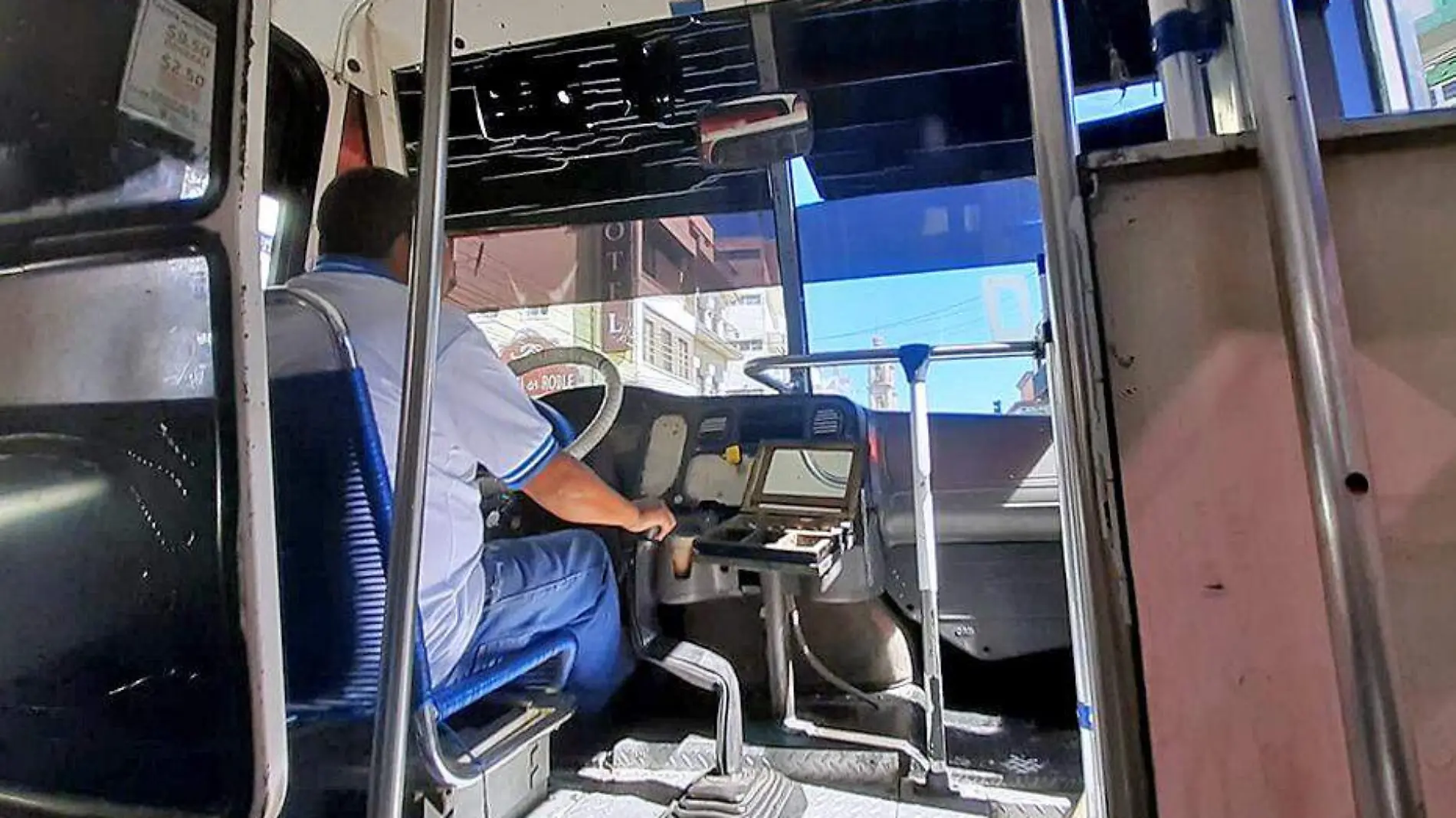 conductor de camion urbano